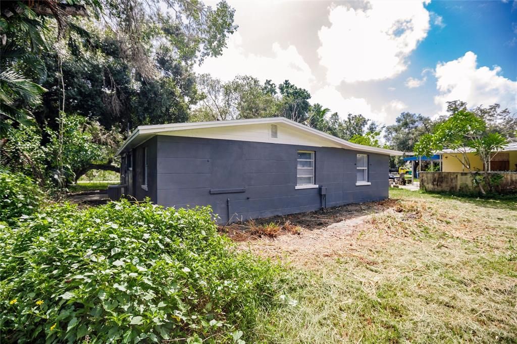 For Sale: $219,000 (0 beds, 0 baths, 1188 Square Feet)