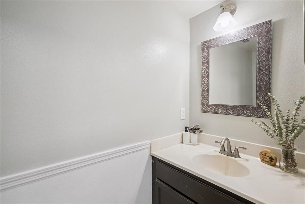 For Sale: $425,000 (4 beds, 2 baths, 2821 Square Feet)