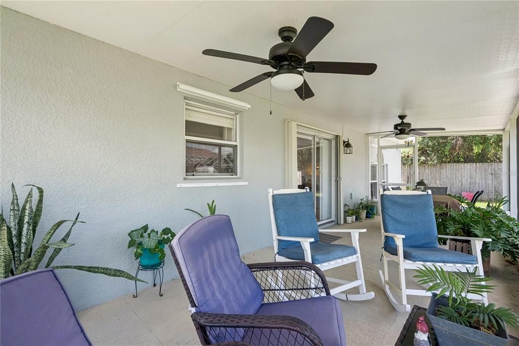 For Sale: $425,000 (4 beds, 2 baths, 2821 Square Feet)