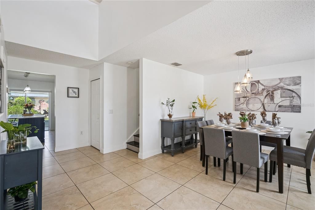 For Sale: $425,000 (4 beds, 2 baths, 2821 Square Feet)