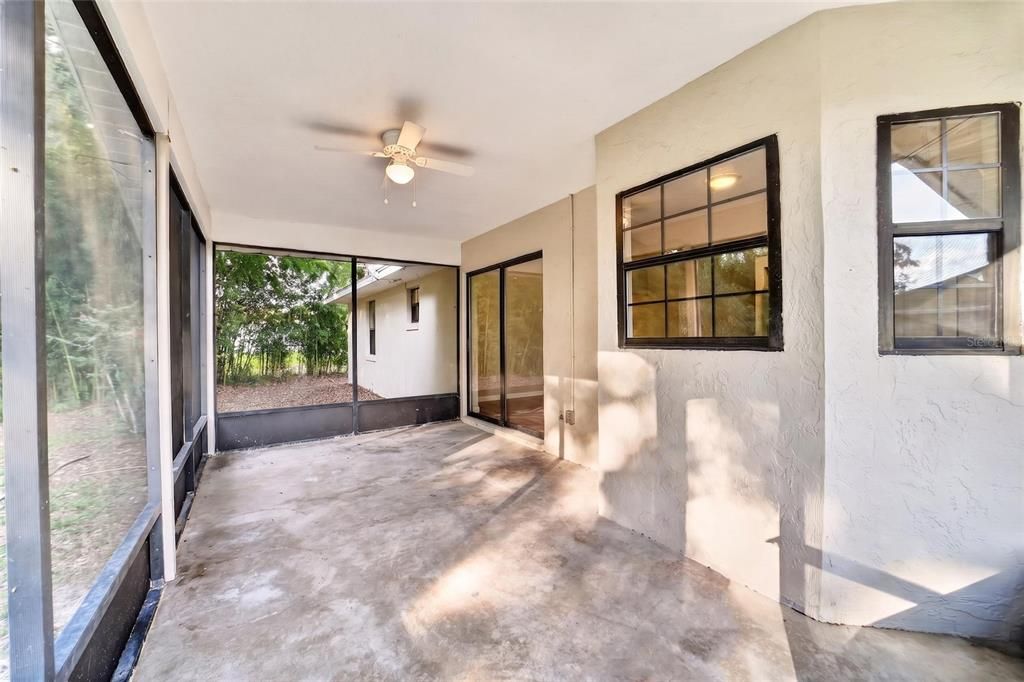 En Venta: $225,000 (3 camas, 2 baños, 1400 Pies cuadrados)