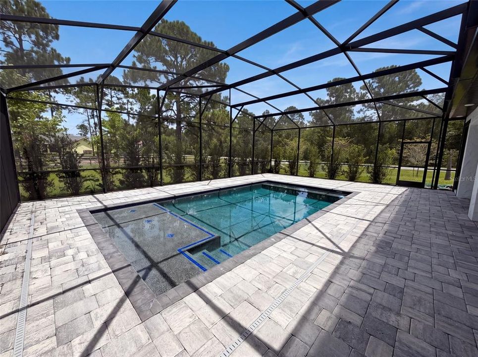 En Venta: $1,040,000 (4 camas, 3 baños, 3036 Pies cuadrados)