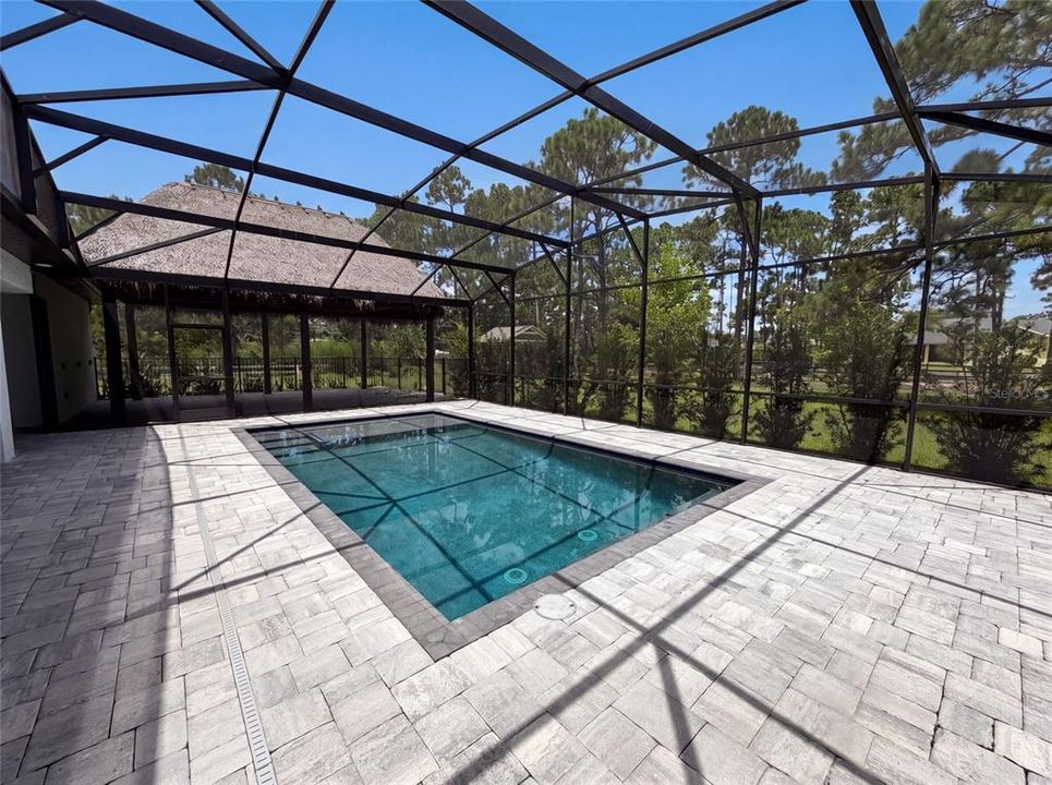 En Venta: $1,040,000 (4 camas, 3 baños, 3036 Pies cuadrados)