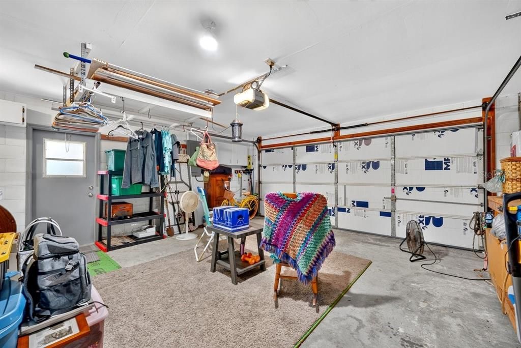 For Sale: $320,000 (3 beds, 2 baths, 1546 Square Feet)