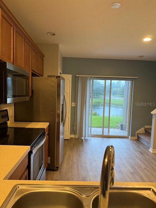 For Rent: $1,850 (2 beds, 2 baths, 1248 Square Feet)