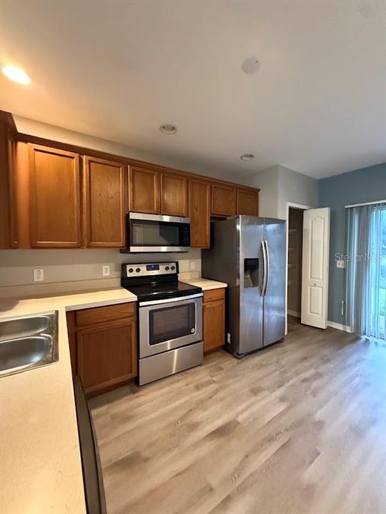 For Rent: $1,850 (2 beds, 2 baths, 1248 Square Feet)