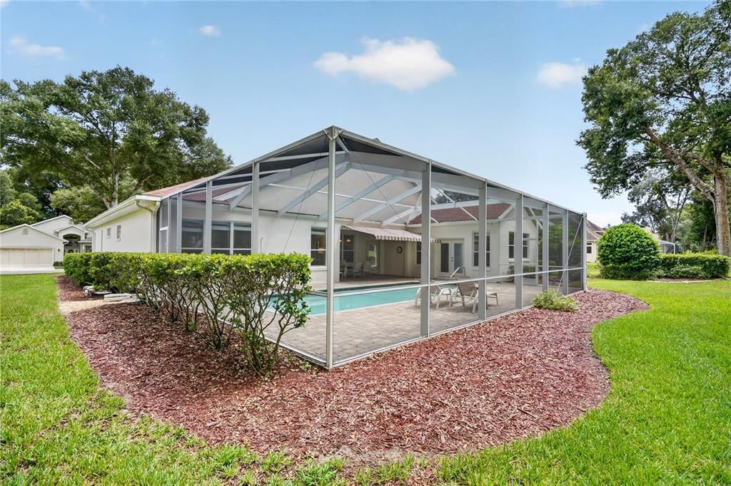 For Sale: $420,000 (2 beds, 2 baths, 2526 Square Feet)