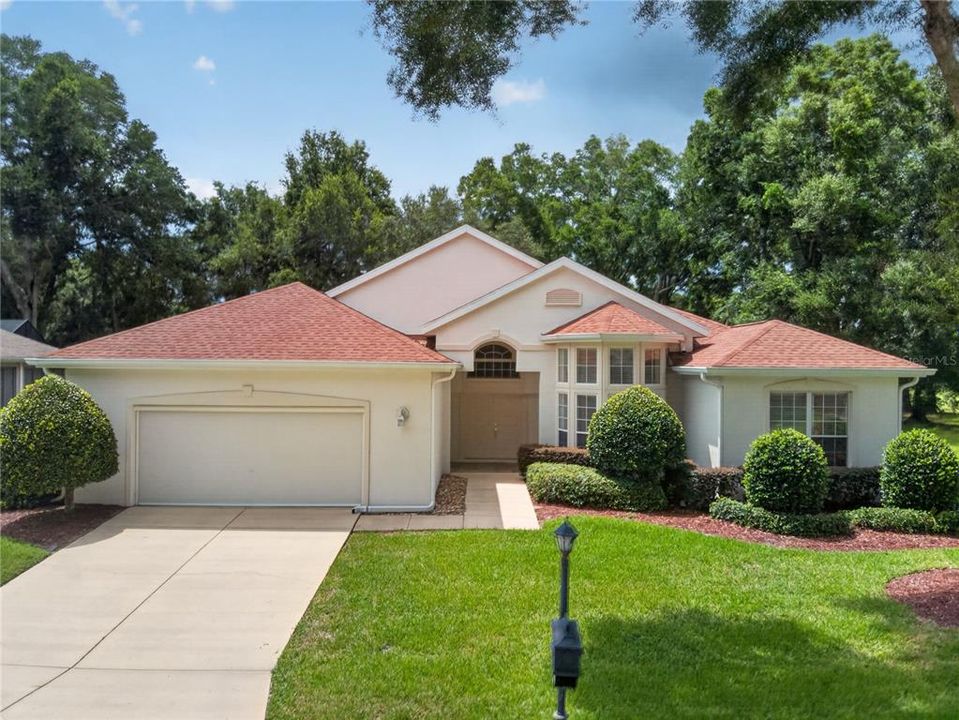 For Sale: $420,000 (2 beds, 2 baths, 2526 Square Feet)