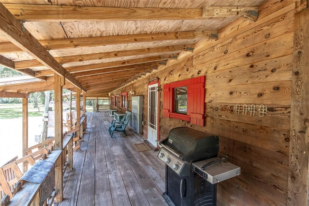 For Sale: $559,000 (3 beds, 2 baths, 1728 Square Feet)