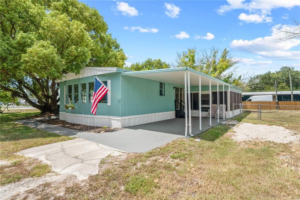 For Sale: $289,900 (3 beds, 2 baths, 1448 Square Feet)