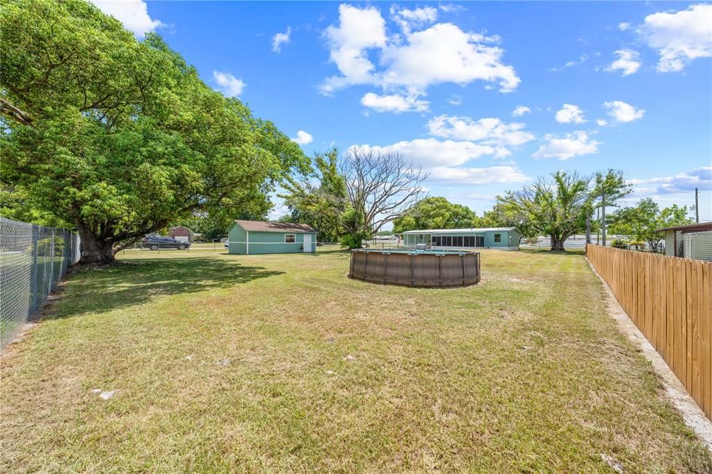 For Sale: $289,900 (3 beds, 2 baths, 1448 Square Feet)