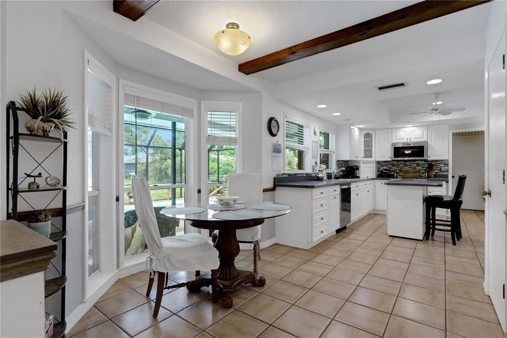 For Sale: $689,000 (4 beds, 3 baths, 2605 Square Feet)