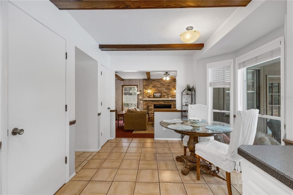 For Sale: $689,000 (4 beds, 3 baths, 2605 Square Feet)