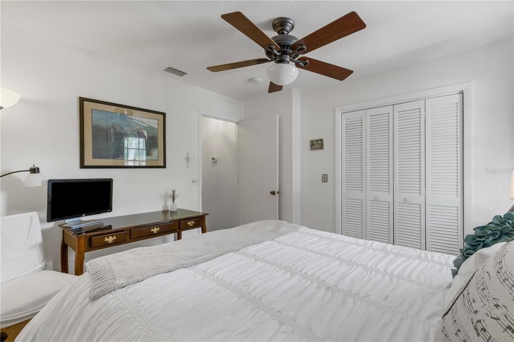 For Sale: $689,000 (4 beds, 3 baths, 2605 Square Feet)