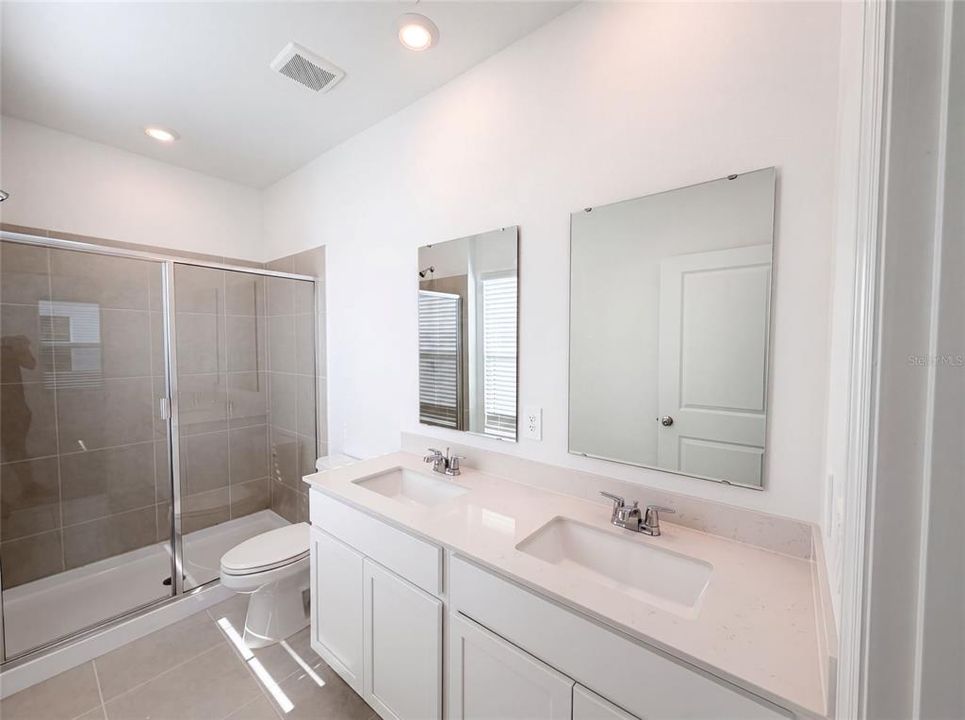 En Venta: $345,000 (3 camas, 2 baños, 1755 Pies cuadrados)