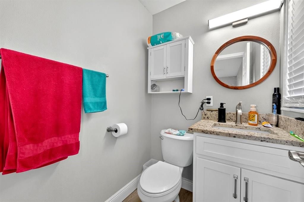 For Sale: $395,000 (3 beds, 1 baths, 1431 Square Feet)