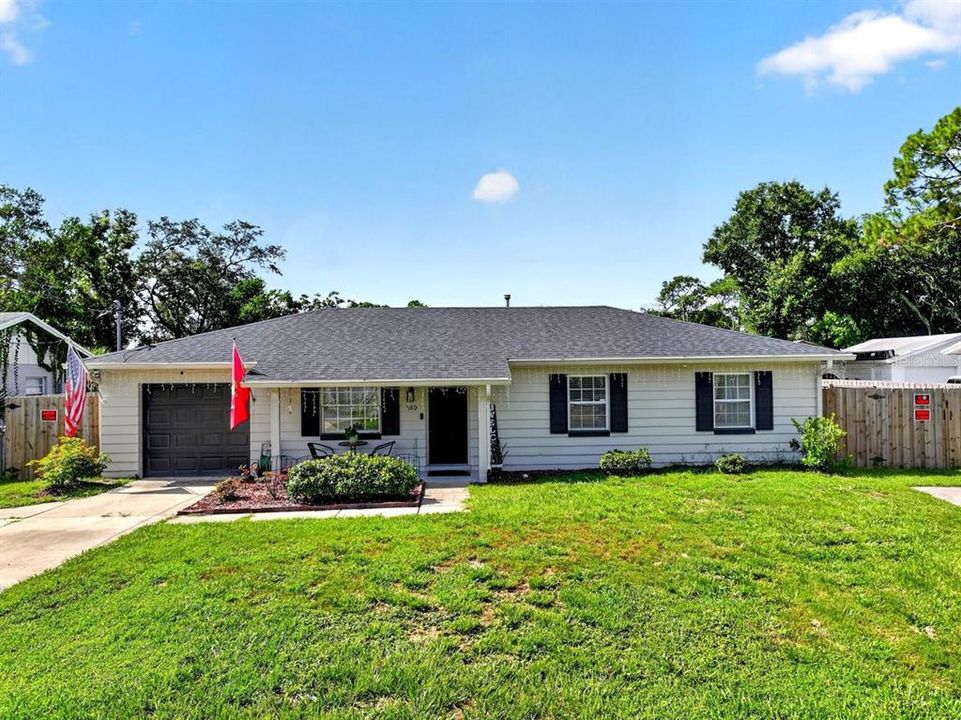 For Sale: $395,000 (3 beds, 1 baths, 1431 Square Feet)