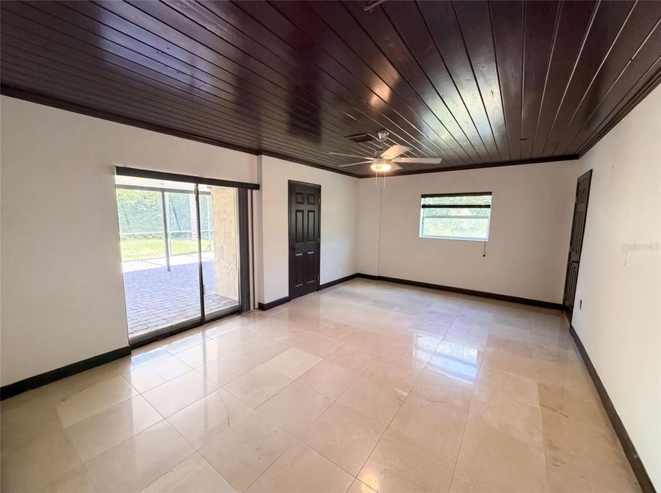 На продажу: $780,000 (3 спален, 2 ванн, 2108 Квадратных фут)
