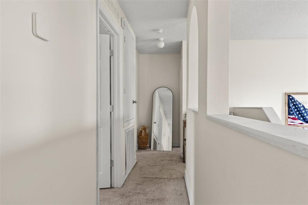 En Venta: $405,000 (3 camas, 2 baños, 2344 Pies cuadrados)