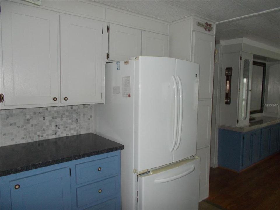 На продажу: $135,000 (2 спален, 2 ванн, 1248 Квадратных фут)