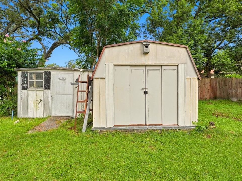 For Sale: $310,000 (2 beds, 2 baths, 1268 Square Feet)
