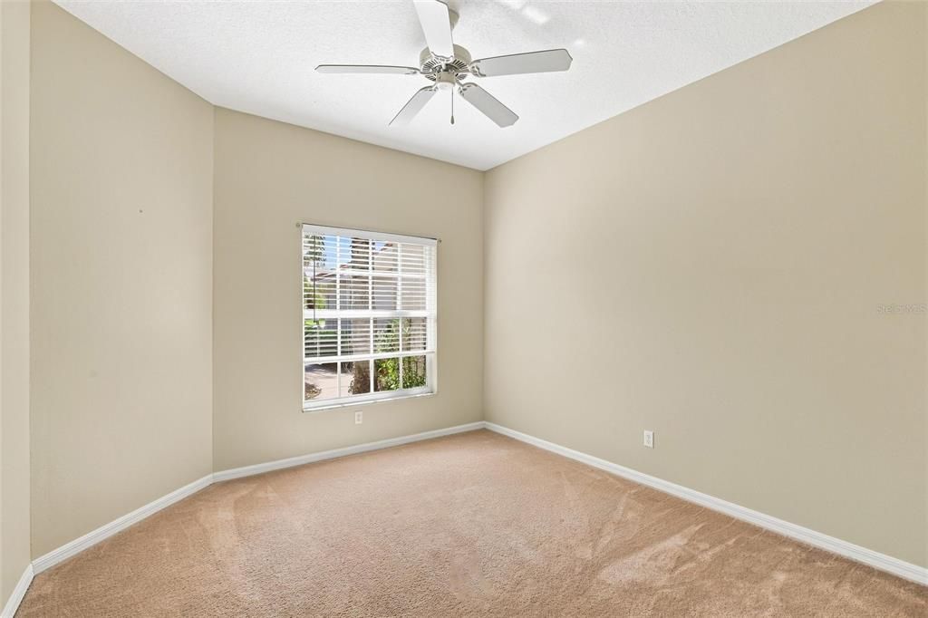 For Sale: $335,000 (2 beds, 2 baths, 1265 Square Feet)