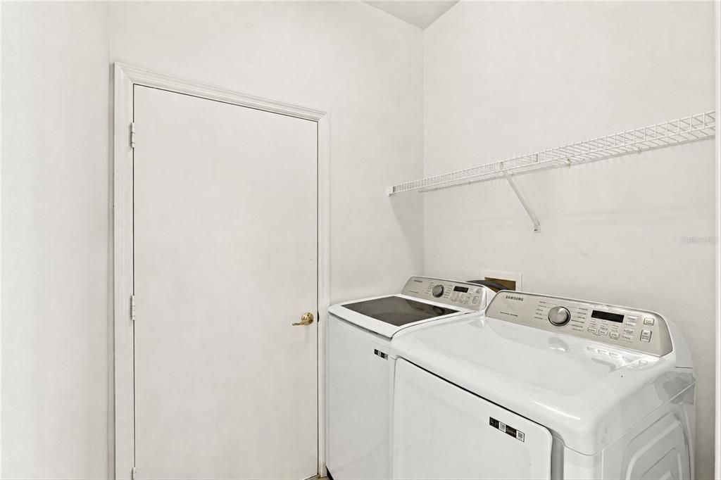 For Sale: $335,000 (2 beds, 2 baths, 1265 Square Feet)
