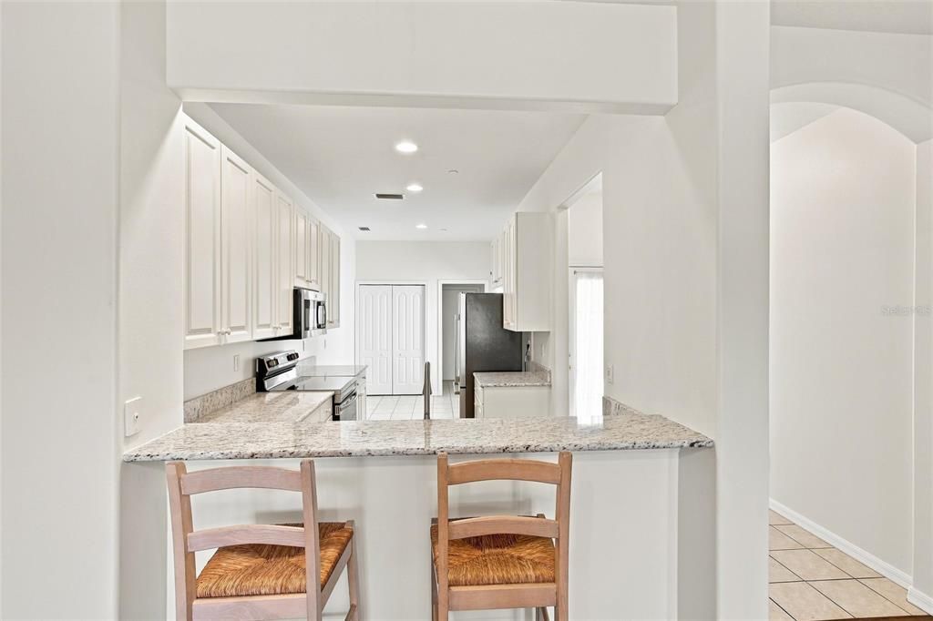 For Sale: $335,000 (2 beds, 2 baths, 1265 Square Feet)