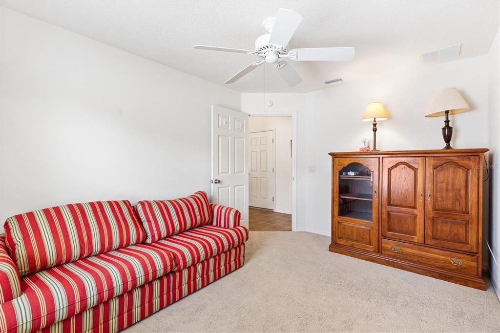 For Sale: $349,000 (3 beds, 2 baths, 1397 Square Feet)