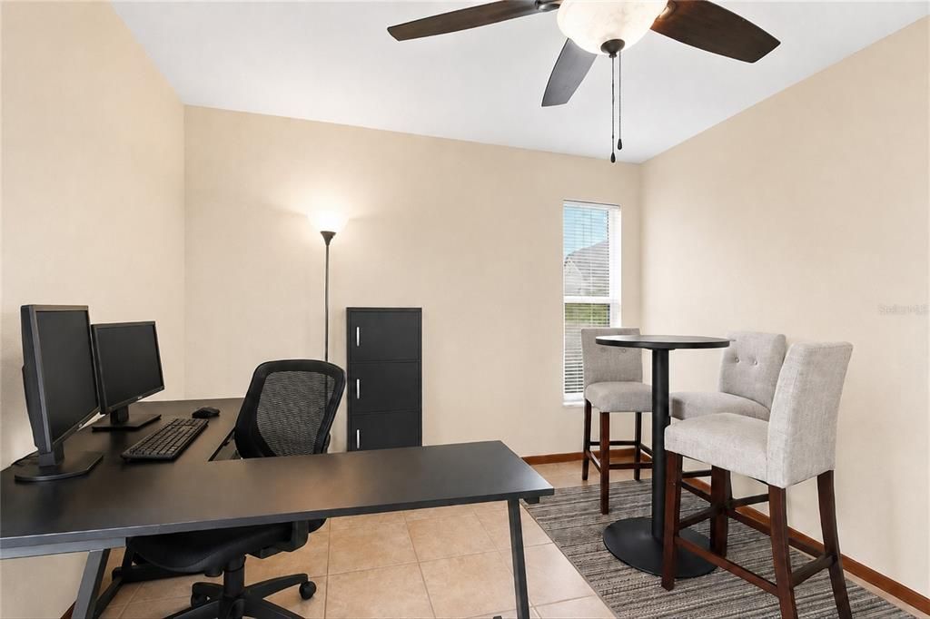 For Sale: $258,999 (3 beds, 2 baths, 1108 Square Feet)