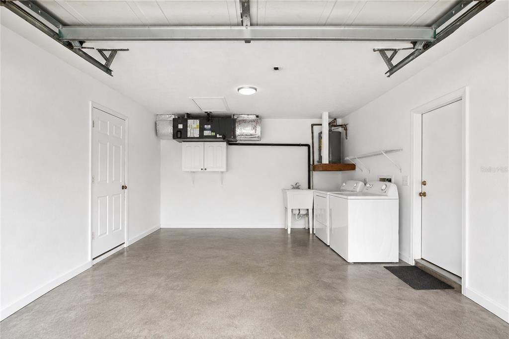 For Sale: $258,999 (3 beds, 2 baths, 1108 Square Feet)