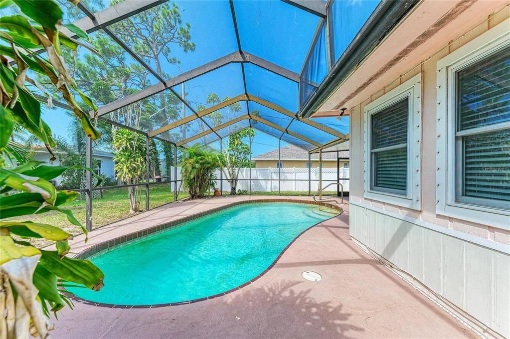 En Venta: $345,000 (2 camas, 2 baños, 1516 Pies cuadrados)
