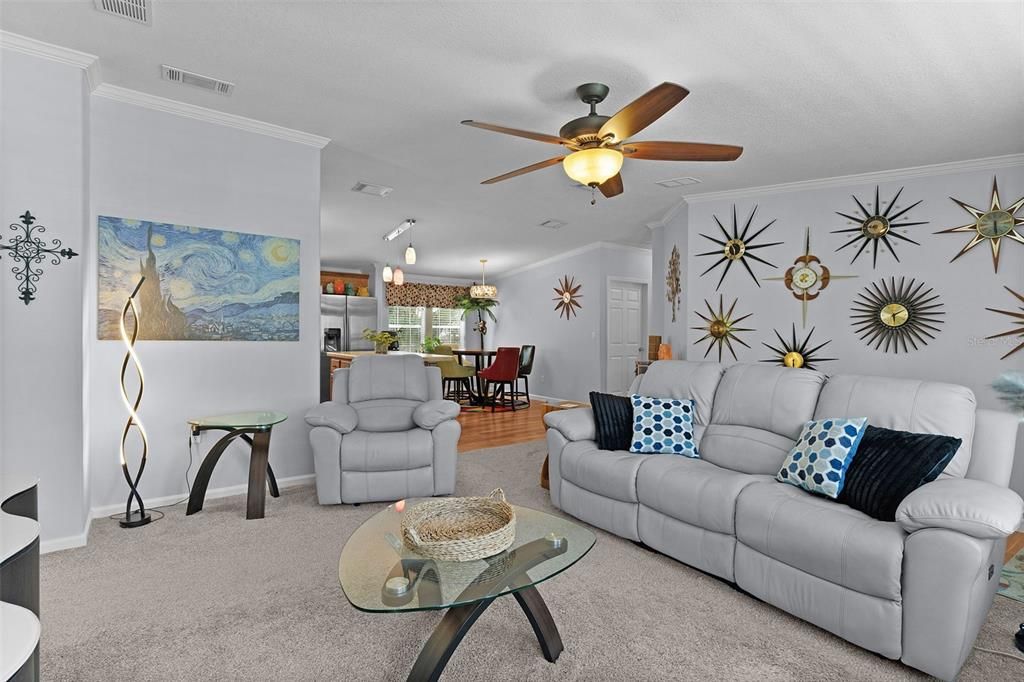 For Sale: $225,000 (3 beds, 2 baths, 1949 Square Feet)