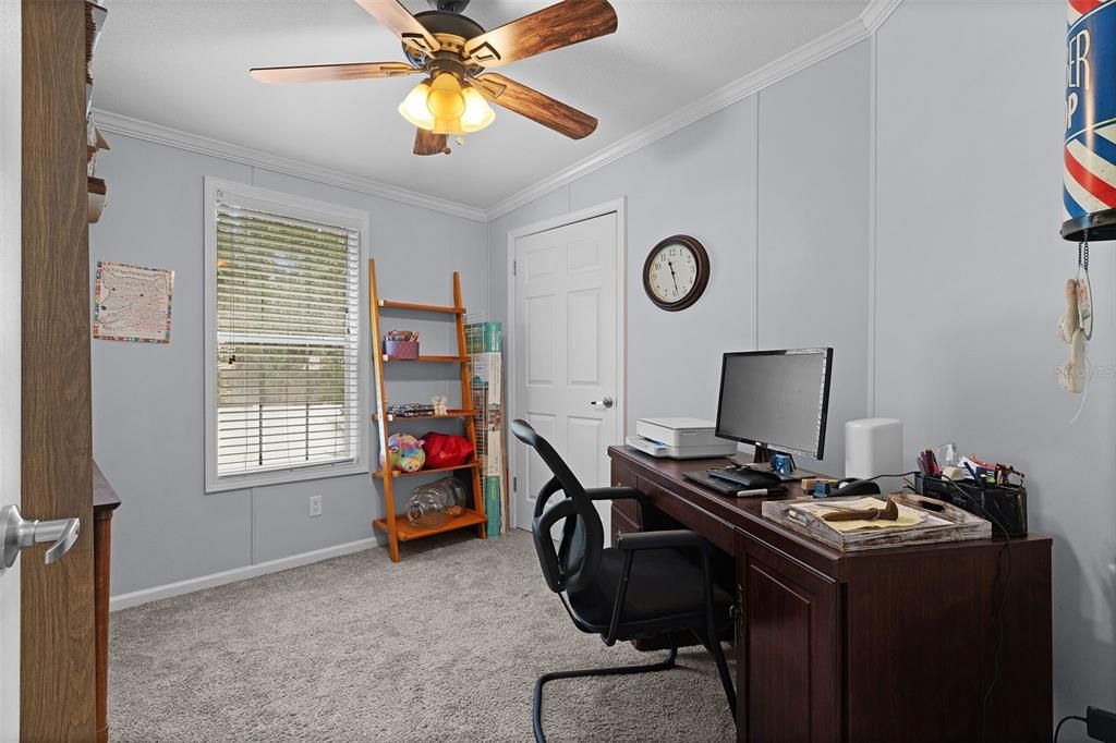 For Sale: $225,000 (3 beds, 2 baths, 1949 Square Feet)