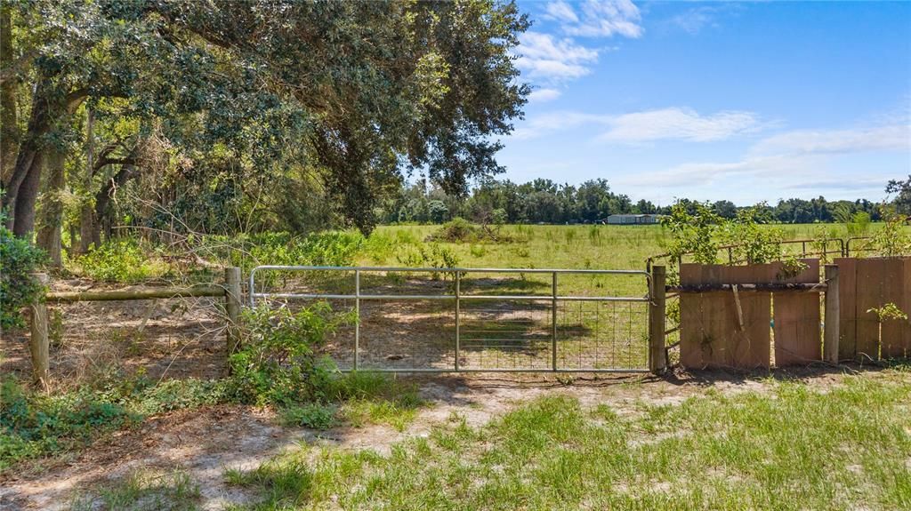 待售: $199,999 (10.00 acres)