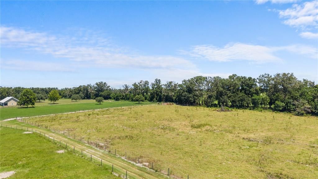 待售: $199,999 (10.00 acres)