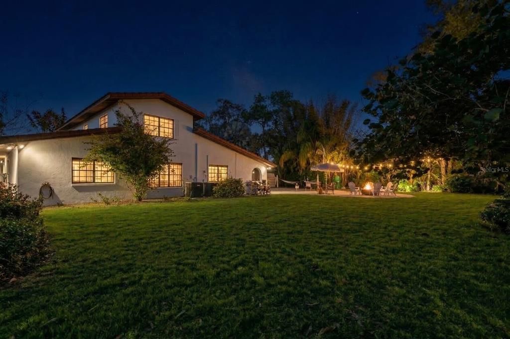 For Sale: $780,000 (4 beds, 3 baths, 2063 Square Feet)