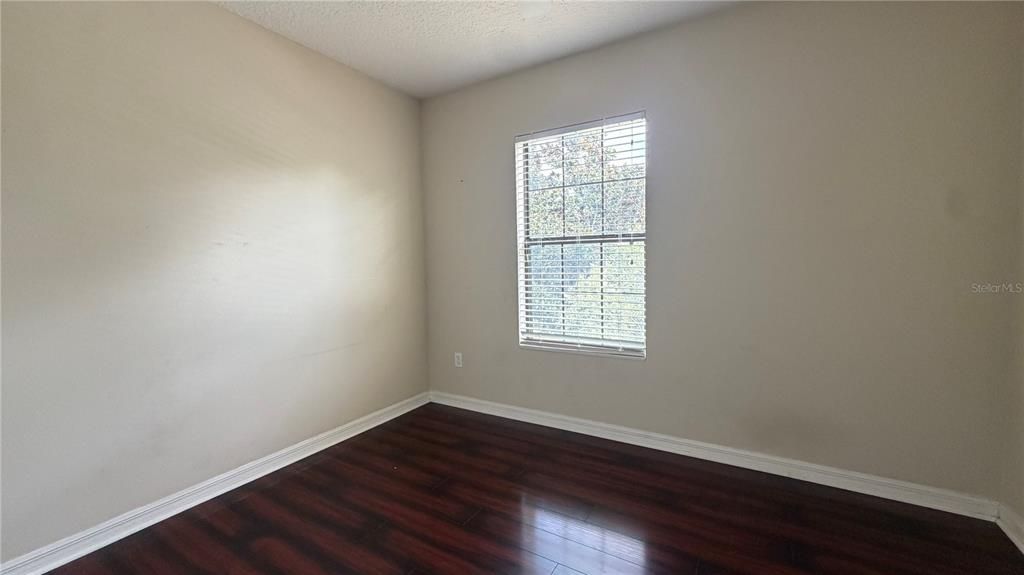 For Sale: $389,976 (4 beds, 3 baths, 1970 Square Feet)