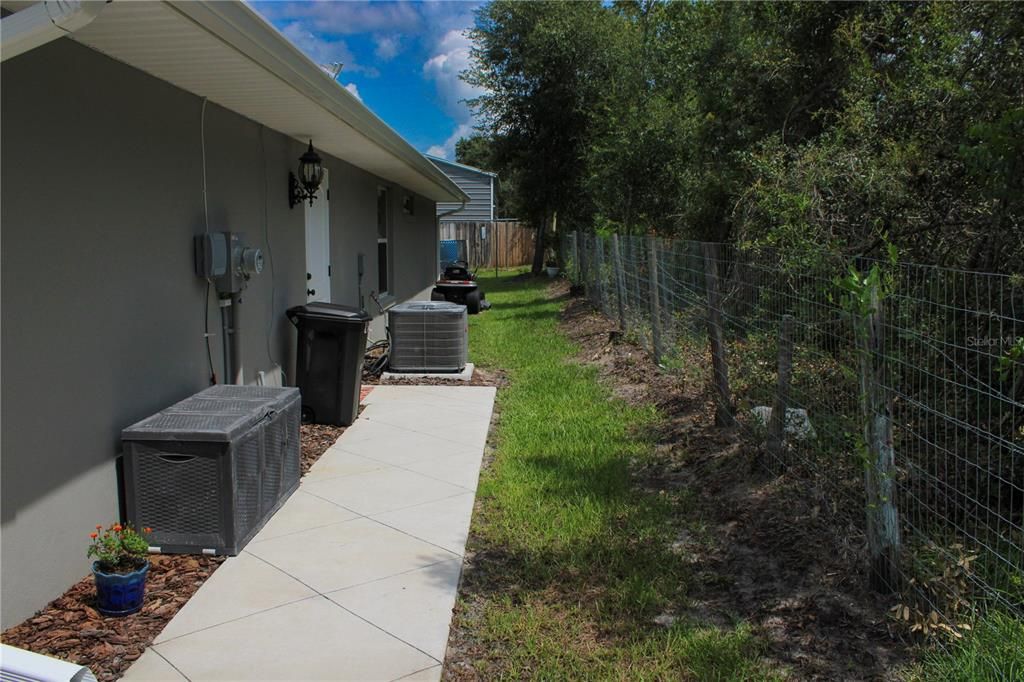 For Sale: $389,900 (3 beds, 2 baths, 1683 Square Feet)