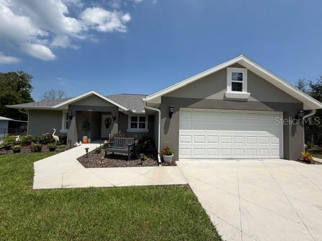 For Sale: $389,900 (3 beds, 2 baths, 1683 Square Feet)