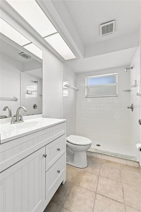For Sale: $550,000 (3 beds, 2 baths, 1641 Square Feet)