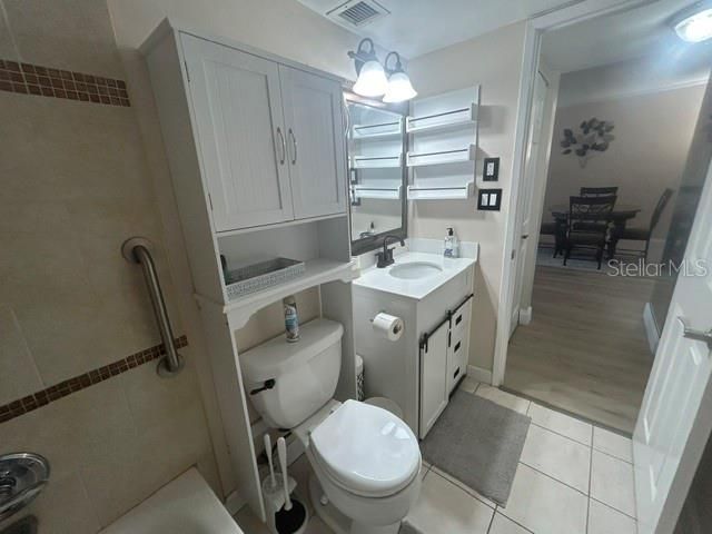 For Rent: $1,500 (2 beds, 1 baths, 865 Square Feet)