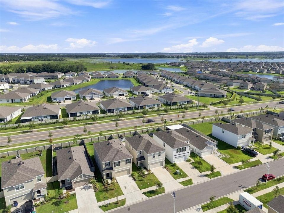 На продажу: $469,990 (4 спален, 2 ванн, 2260 Квадратных фут)