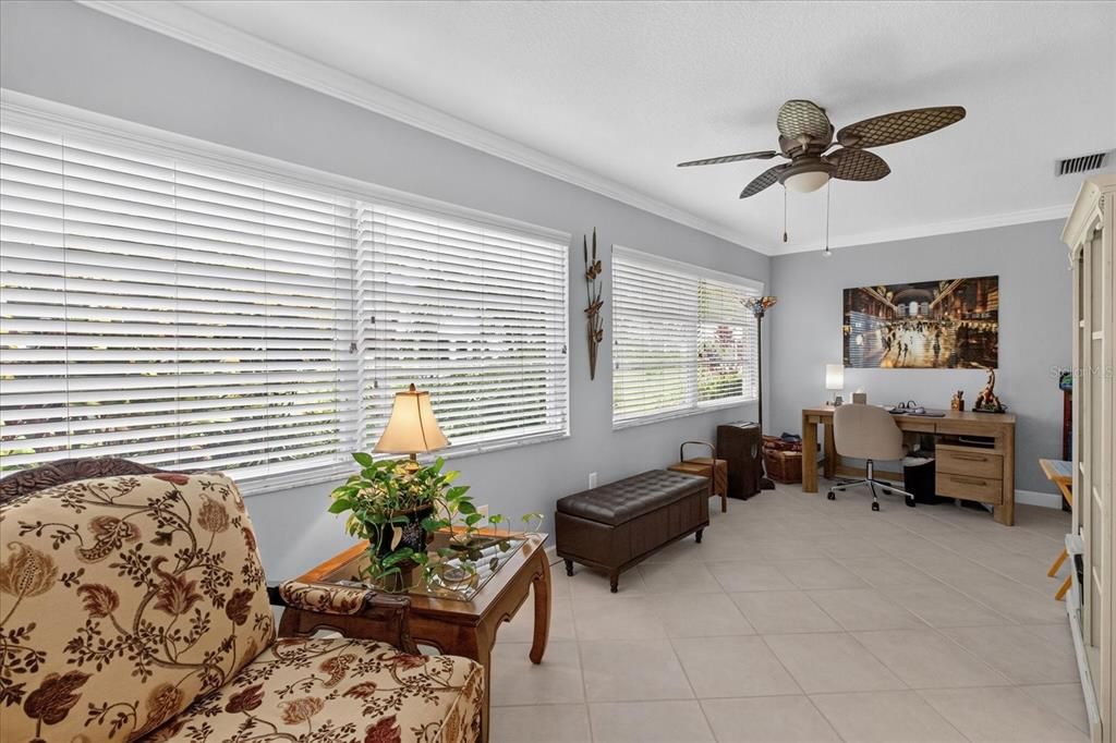 For Sale: $335,000 (2 beds, 2 baths, 1439 Square Feet)