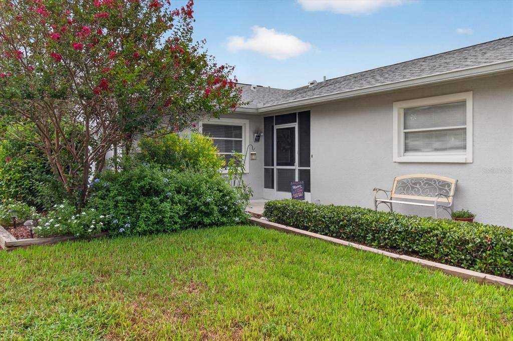 For Sale: $335,000 (2 beds, 2 baths, 1439 Square Feet)