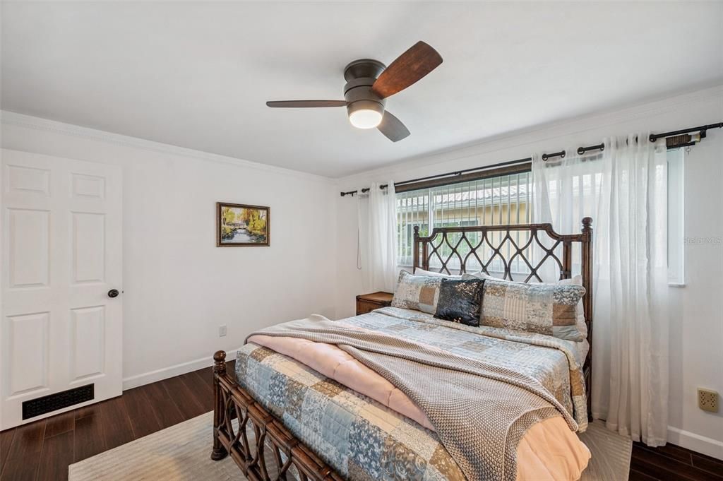 For Rent: $5,500 (2 beds, 2 baths, 1445 Square Feet)