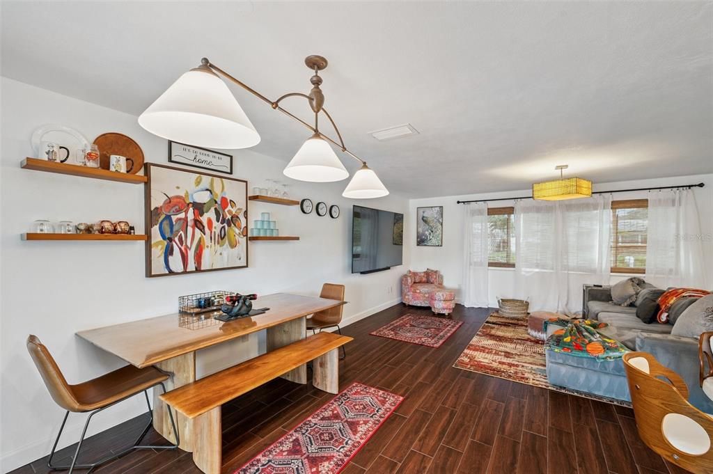 For Rent: $5,500 (2 beds, 2 baths, 1445 Square Feet)