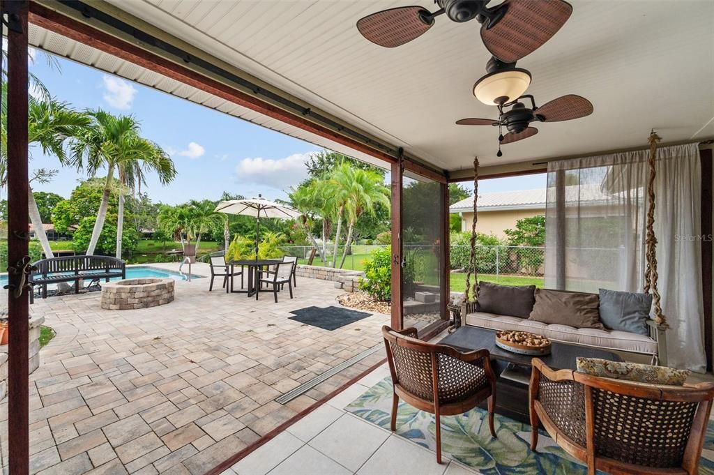 For Rent: $5,500 (2 beds, 2 baths, 1445 Square Feet)