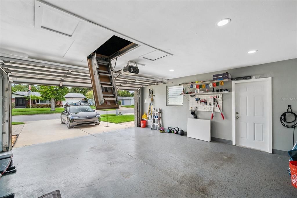 For Rent: $5,500 (2 beds, 2 baths, 1445 Square Feet)