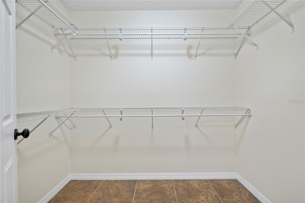En Venta: $459,900 (3 camas, 2 baños, 1980 Pies cuadrados)